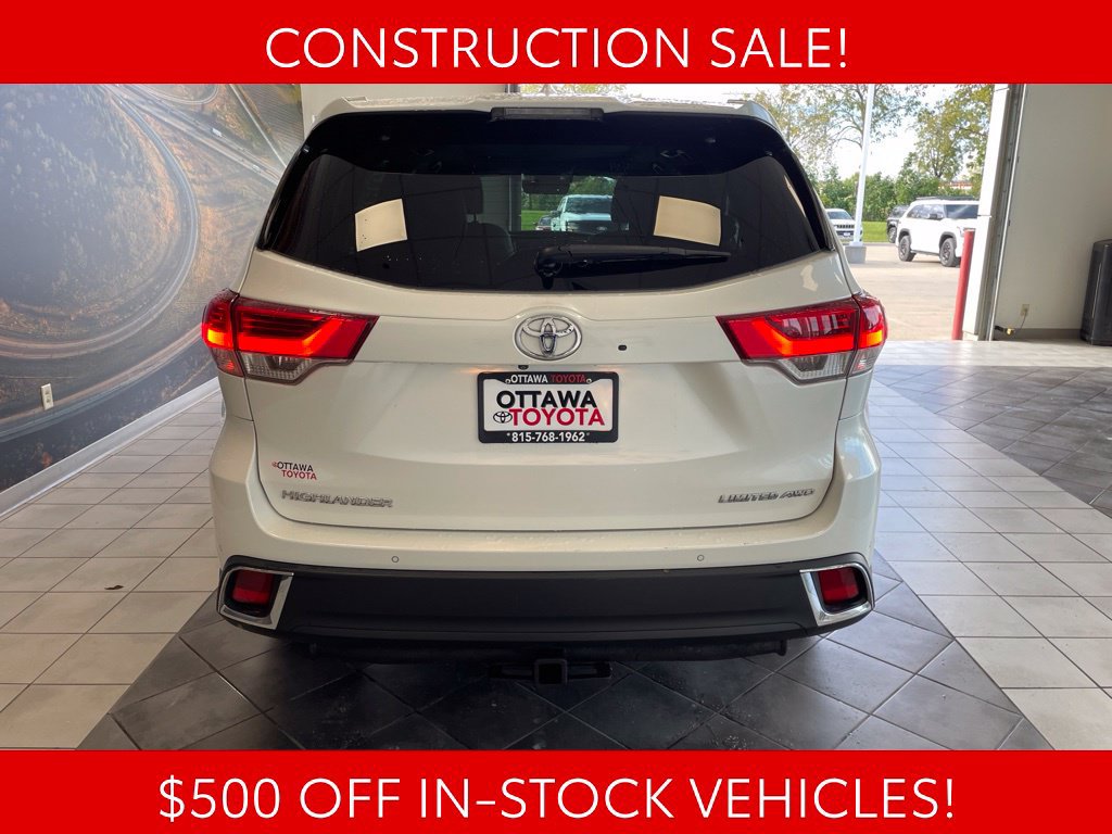 Used 2019 Toyota Highlander Limited Platinum AWD/4WD image 7