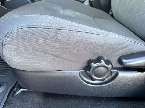 Used 2019 Toyota Tacoma TRD Off-Road image 14