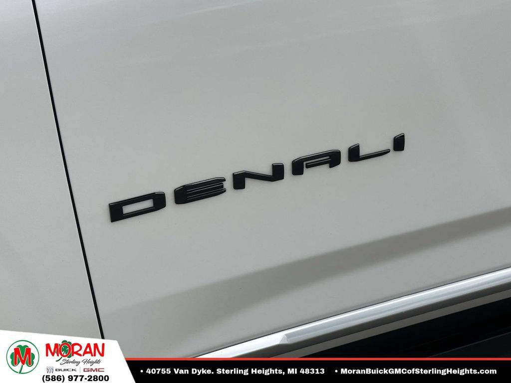 Certified 2023 GMC Yukon Denali AWD/4WD image 10