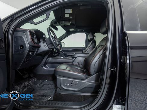 Used 2022 Ford Expedition Max Limited AWD/4WD image 11