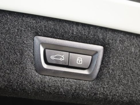 Used 2025 BMW M8 Competition image 70