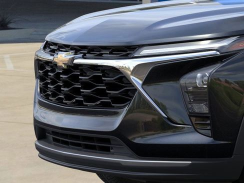 New 2026 Chevrolet Trax LT w/ Driver Confidence Package image 13