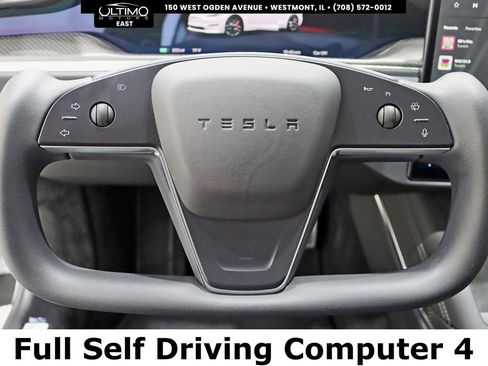 Used 2023 Tesla Model S Plaid image 15