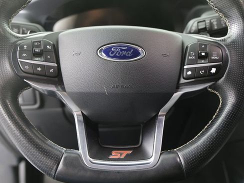 Used 2020 Ford Explorer ST image 7