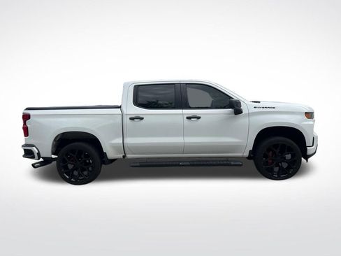 Used 2022 Chevrolet Silverado 1500 Custom image 4