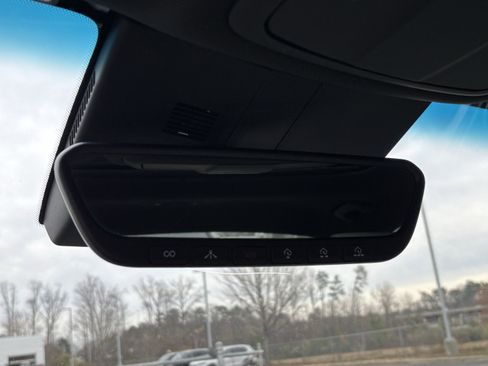 Used 2023 Genesis G70 2.0T w/ Sport Prestige Package image 27