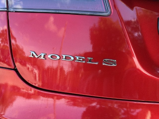 Used 2015 Tesla Model S 85D AWD/4WD image 39