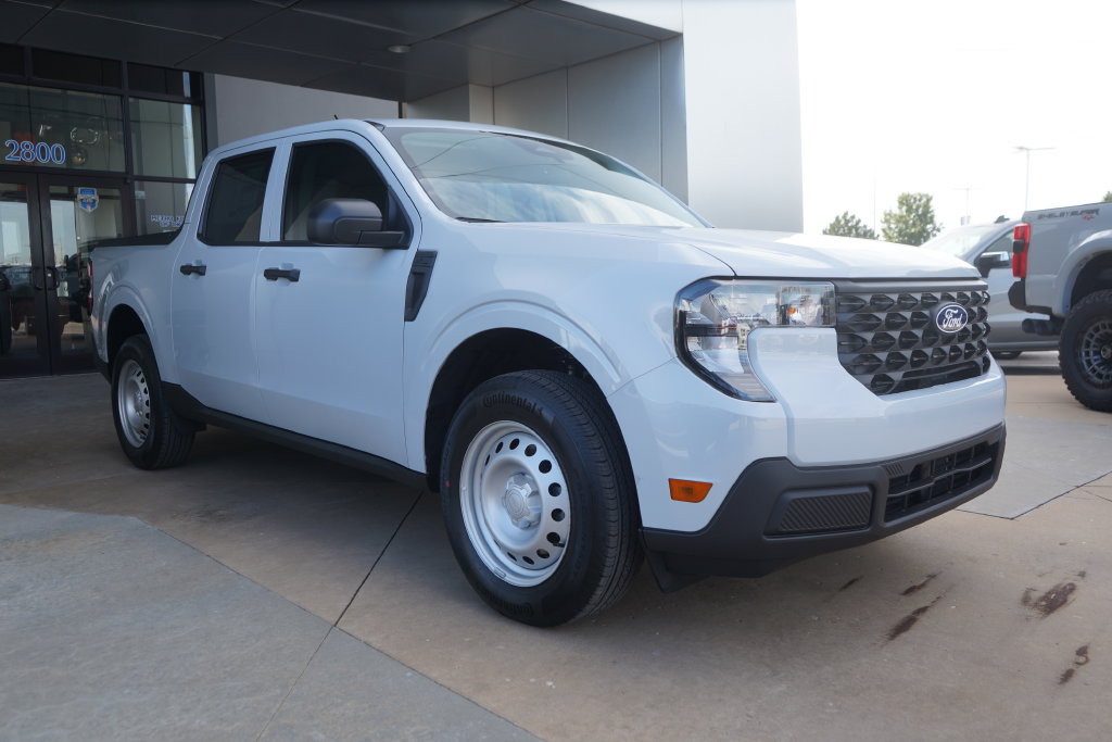 New 2026 Ford Maverick XL w/ Equipment Group 101A AWD/4WD image 3