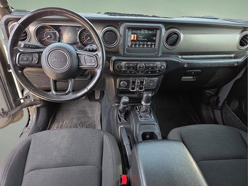 Used 2022 Jeep Wrangler Unlimited Sport image 11