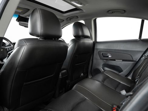 Used 2012 Chevrolet Cruze LT w/ RS Package image 19