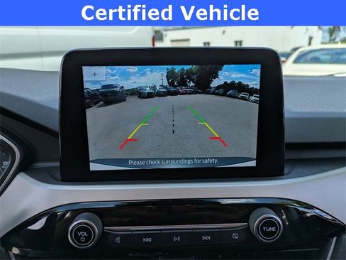 Certified 2022 Ford Escape SE w/ SE Sport Appearance Package image 15