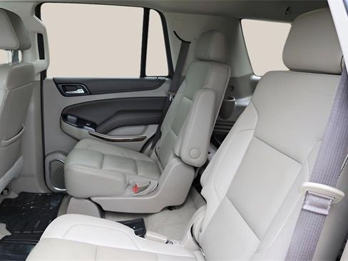 Used 2019 Chevrolet Tahoe LT w/ Luxury Package image 14