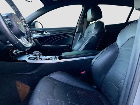 Used 2023 Kia Stinger GT2 image 21