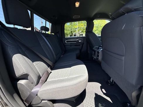 New 2026 RAM 3500 Big Horn AWD/4WD image 37
