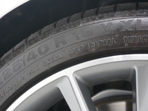 Used 2016 Mercedes-Benz C 300 Sedan image 31