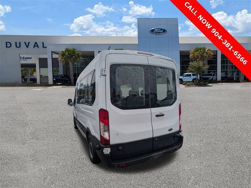 Used 2017 Ford Transit 350 XL image 6