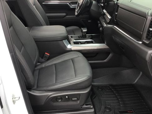 Used 2024 Chevrolet Silverado 1500 LTZ w/ LTZ Convenience Package II image 11