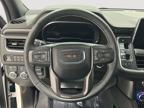Used 2023 GMC Yukon XL AT4 w/ AT4 Premium Plus Package image 9