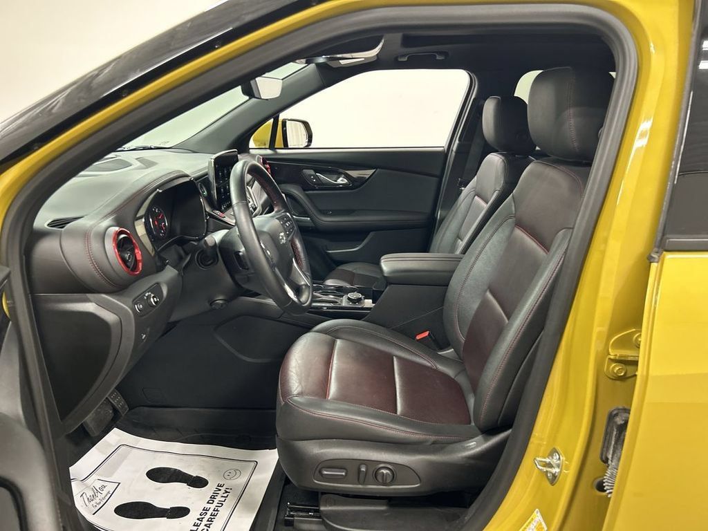Certified 2023 Chevrolet Blazer RS w/ Driver Confidence II Package AWD/4WD image 9