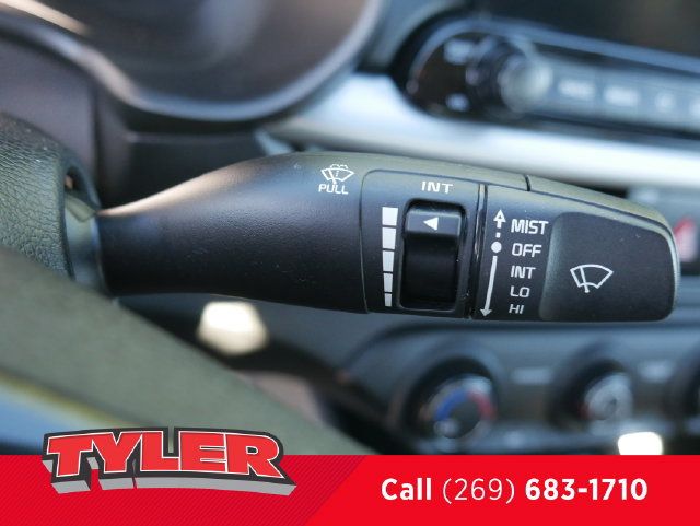 Used 2021 Kia Forte LXS FWD image 22