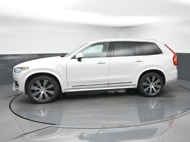 Used 2024 Volvo XC90 T8 Plus w/ Protection Package Premier AWD/4WD image 4