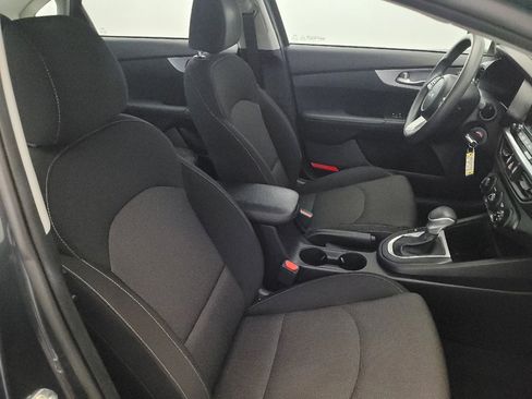 Used 2023 Kia Forte LXS FWD image 21