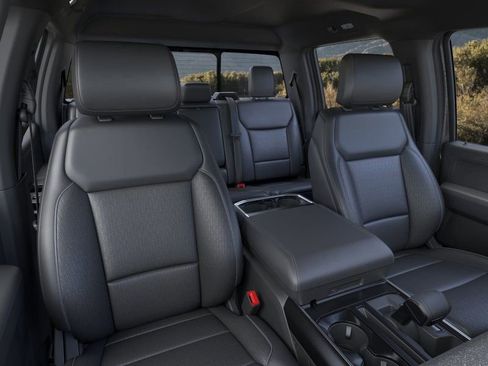 New 2025 Ford F150 Lariat w/ Equipment Group 501A Mid image 9