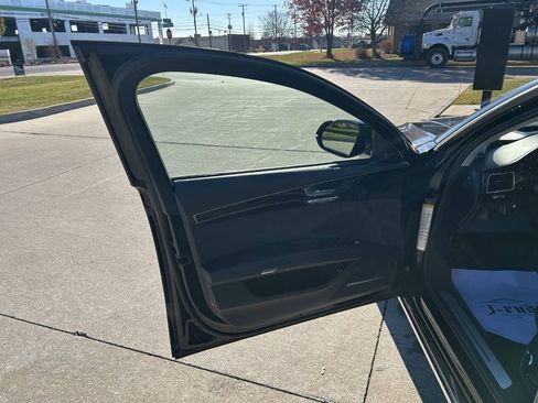 Used 2015 Audi A8 L 3.0T w/ Premium Package image 41