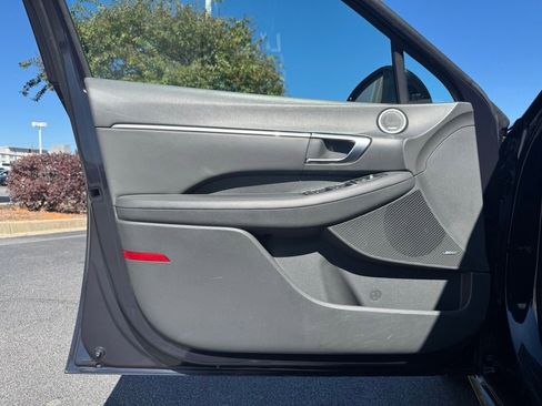 Used 2023 Hyundai Sonata SEL Plus w/ Preferred Accessory Package image 9