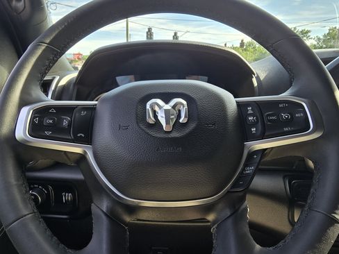 Used 2025 RAM 2500 Big Horn AWD/4WD image 23