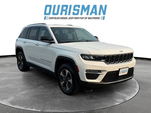 Used 2022 Jeep Grand Cherokee Limited 4xe AWD/4WD image 1