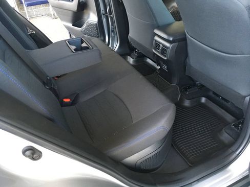 Used 2022 Toyota RAV4 SE w/ Convenience Package AWD/4WD image 29