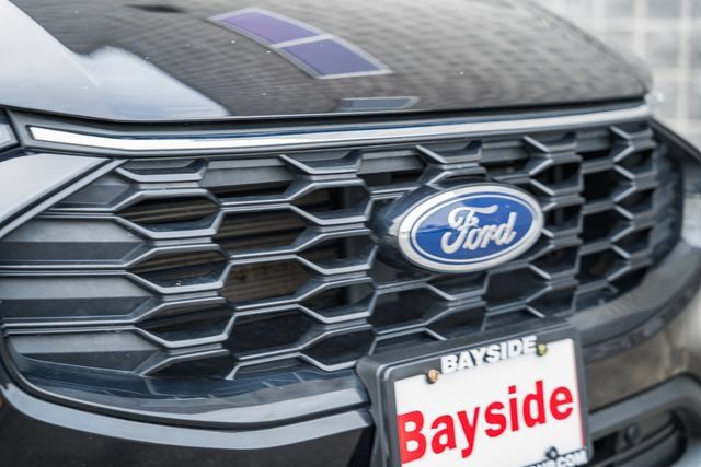 Used 2025 Ford Escape ST-Line Select AWD/4WD image 15
