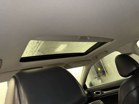 Used 2023 Honda Civic EX-L image 24