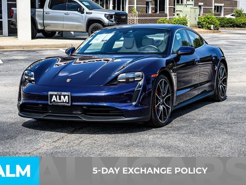 Used 2022 Porsche Taycan 4S image 4