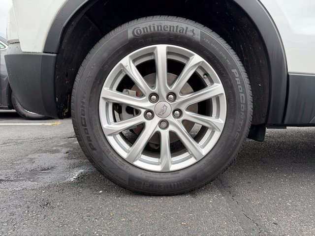 Certified 2023 Cadillac XT4 Luxury w/ Cold Weather Package AWD/4WD image 13