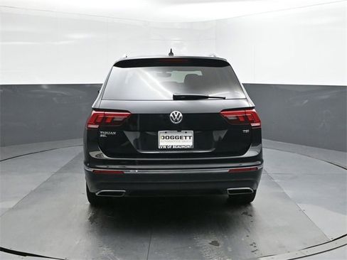 Used 2018 Volkswagen Tiguan SEL image 8