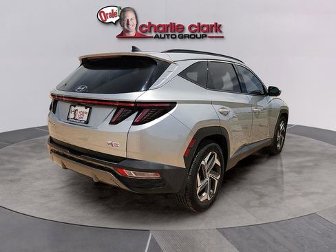 Used 2023 Hyundai Tucson Limited FWD image 5