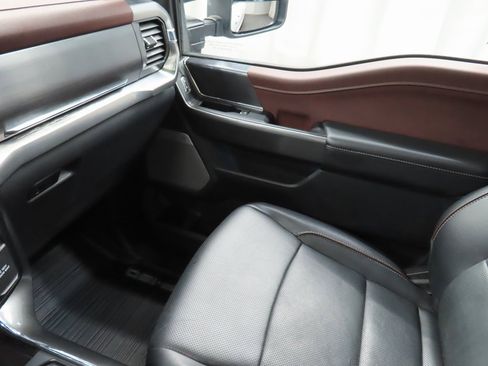 Used 2023 Ford F150 Lariat w/ Equipment Group 502A High image 30