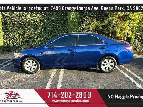 Used 2011 Toyota Camry LE w/ LE Extra-Value Pkg FWD image 10