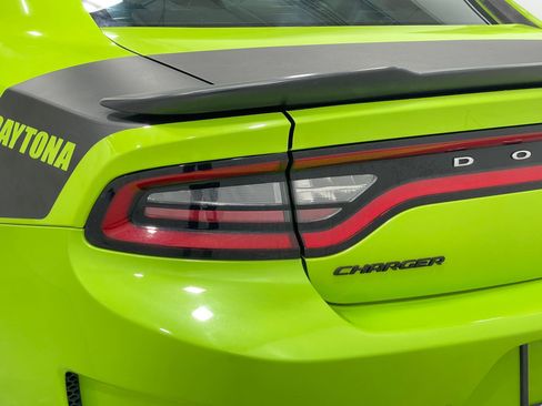 Used 2019 Dodge Charger Scat Pack w/ Daytona Edition Group RWD image 30