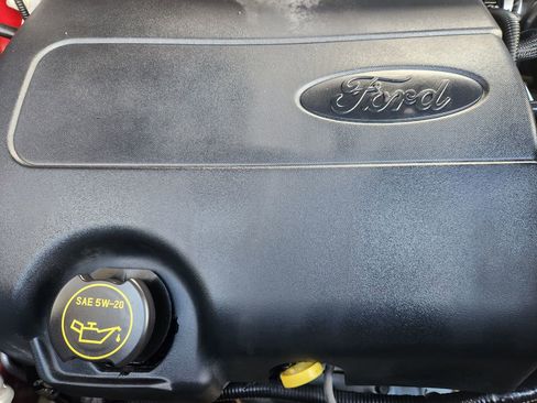 Used 2017 Ford Explorer Limited image 33