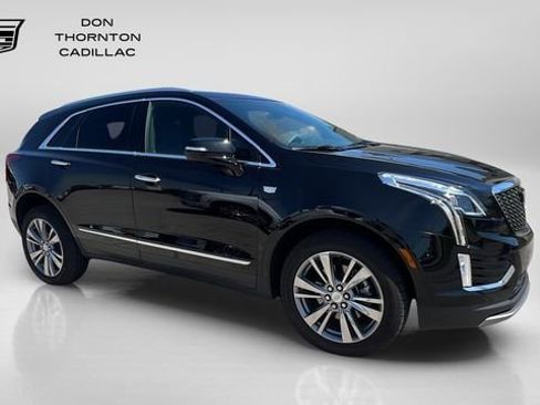 Used 2025 Cadillac XT5 Premium Luxury w/ LPO, Floor Liner Package AWD/4WD image 7