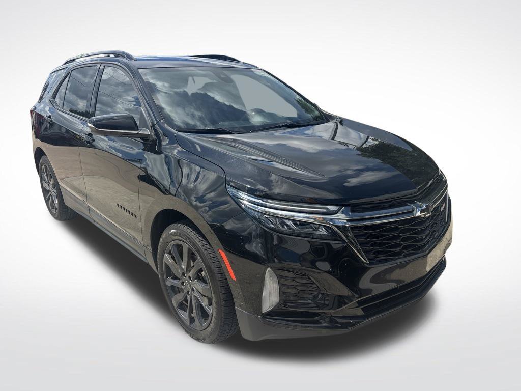 Used 2022 Chevrolet Equinox RS w/ RS Leather Package FWD image 3