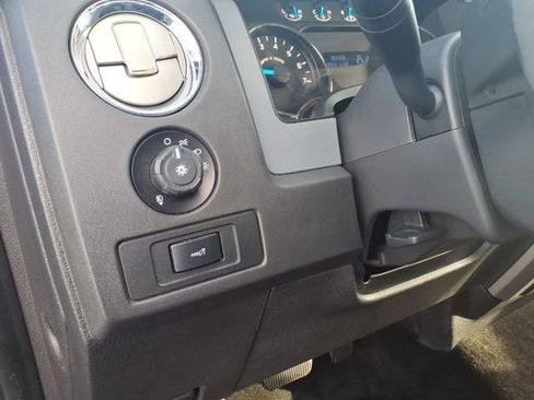 Used 2014 Ford F150 XLT image 13