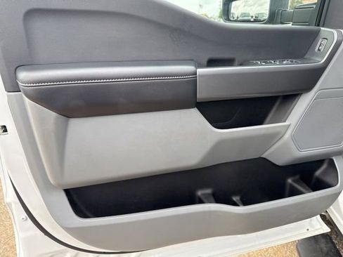 Used 2025 Ford F250 XLT w/ FX4 Off-Road Package image 12