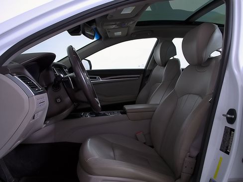Used 2018 Genesis G80 3.8 w/ Option Group 02 RWD image 14