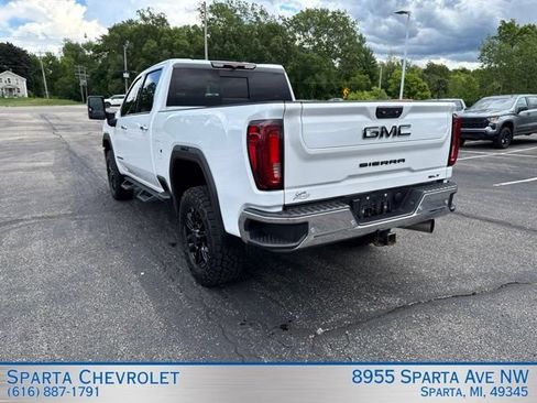 Used 2023 GMC Sierra 2500 SLT w/ SLT Premium Package AWD/4WD image 5