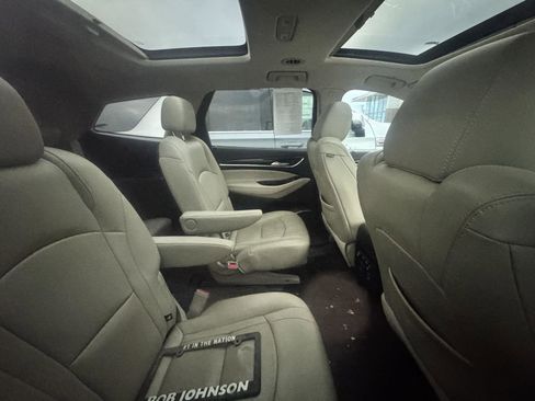 Used 2019 Buick Enclave Essence w/ Trailering Package, 5000 lbs. image 5