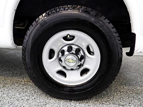 Used 2014 Chevrolet Express 3500 LT w/ LT Preferred Equipment Group RWD image 15